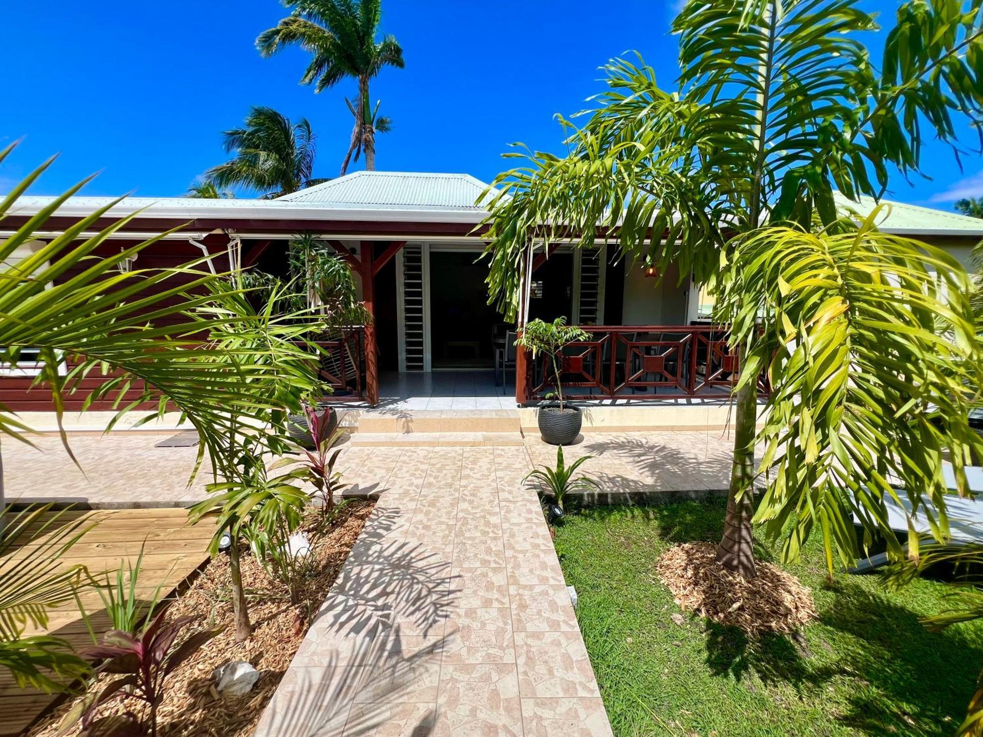 Villa Simeon Saint Francois Avec Piscine Privee Et Jacuzzi Proche Plage Экстерьер фото